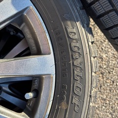 ダンロップ スタッドレスタイヤ 2018年製　165/65R15の画像