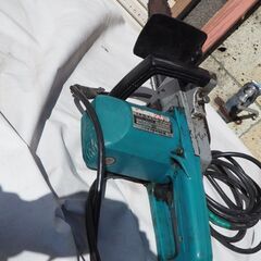 マキタ、チェンソー、伐採、電動チェンソー、６７ｘ２４ｘ２２の画像