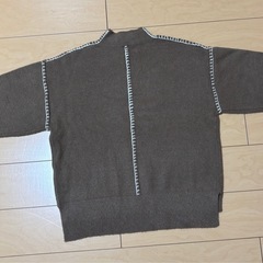 ステッチニットの画像