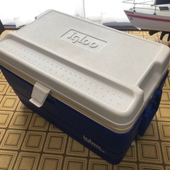 イグルー　Igloo クーラーボックス　54ℓ 中古　　　