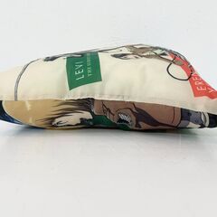 進撃の巨人　クッション　正方形　　No.192の画像