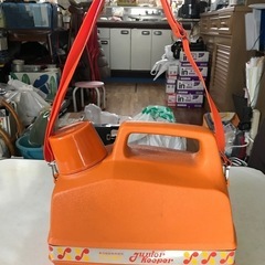 キャンプ用水入れポット 孔雀印