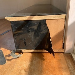 テレビボードの画像