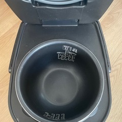 アイリスオーヤマ　炊飯器の画像