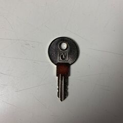 (250220)【30％値下げ】　収納ボックス　RVボックス　収納ケース　カギ付き①の画像