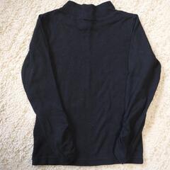 黒 長袖カットソーの画像