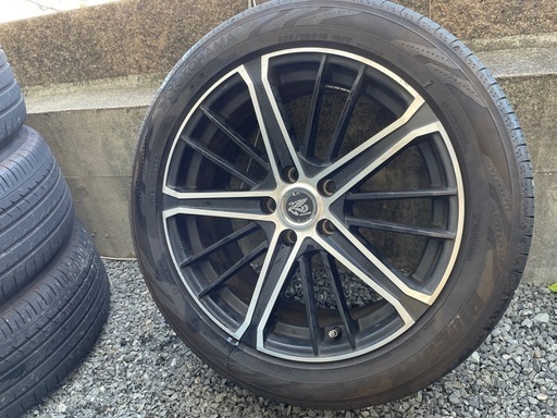 タイヤホイール4本　18インチ