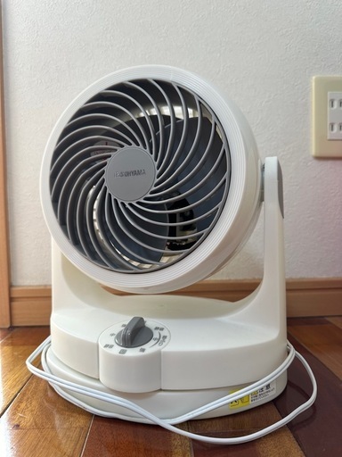 【値下げ】アイリスオーヤマ サーキュレーター 扇風機　PCF-HD15-W