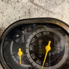 ☆GARAGE-ECO☆D1-004中古パーツ  ホンダ　トゥディ　スピードメーターの画像
