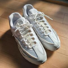 NIKE AIR MAX95 ESSENTIAL ナイキ　エアマ...