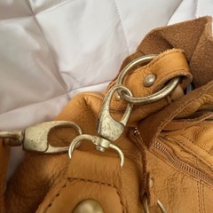 Beau're 本革 レザー   ビュレ　
ショルダーバッグ 2wayの画像
