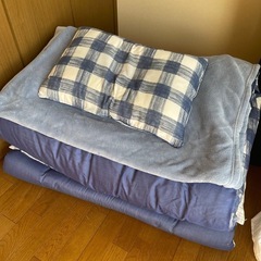 カインズ購入の新品の布団一式の画像