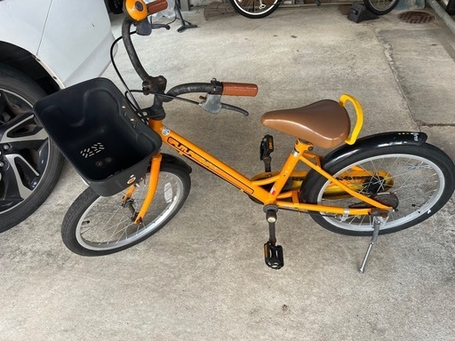 18インチ 子供自転車　付け替え用補助輪あり