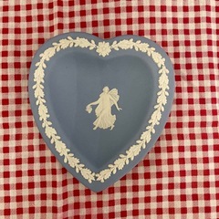 【ドリーム川西店御来店限定】 WEDGWOOD/ジャスパー/ハートトレイ/中古品【2003249255626274】の画像
