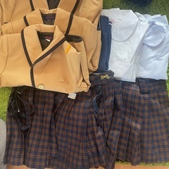 明徳館幼稚園　　制服