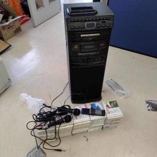 訳あり COLUMBIA 家庭用カラオケ CVK-500 ビデオカラオケ ビデオCD99枚リモコンセット 通電起動のみ確認済 CD読み込まず コロンビア 演歌 学校 ポップス