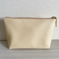 ☆お値引可能☆【新品未使用品】BVLGARI  エミレーツ航空ビジネスクラス アメニティポーチの画像