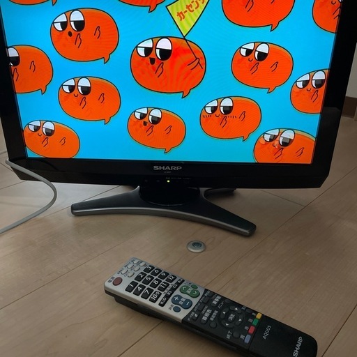 テレビ　LC-20E7
