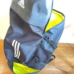 adidasバックパック