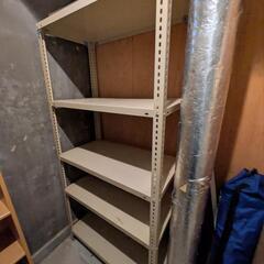 スチール棚の画像