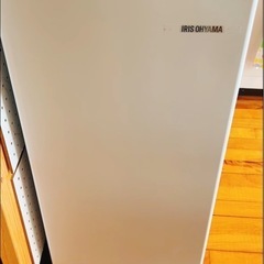 【未使用】アイリスオーヤマ冷蔵庫80L  