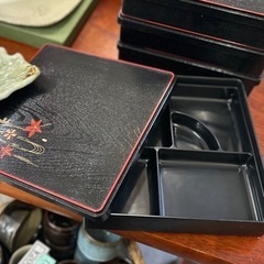 仕切り付き箱膳/弁当箱