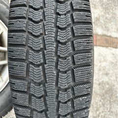 ピレリ　三菱純正アルミホイール スタッドレスタイヤ 4本セット(溝約7mm)15インチ 195/65R15 の画像