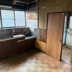💕値下げいたしました💕再建築不可💞自分好みにリフォームできます✨DYI好きな方にもおすすめ💞築年数ならではのアトリエや秘密基地などでのご利用もおすすめです✨ - 不動産売買（マンション/一戸建て）