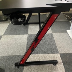 ゲーミングデスク　黒　　中古の画像