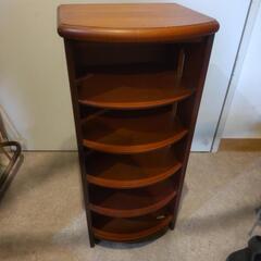 靴箱？スリッパ入れ？みたいなもの