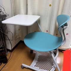 ミーティングチェア　テーブルチェア　テーブルと椅子の一体型