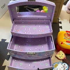 女の子オモチャの画像