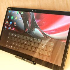 【初期設定済】タブレットPC / 富士通 Q738/SE