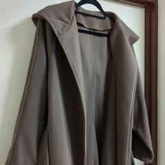 未使用　オシャレなロングコートの画像