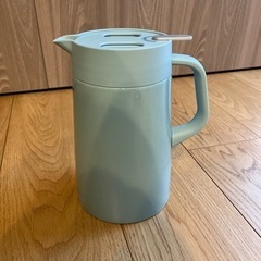保温ポットの画像