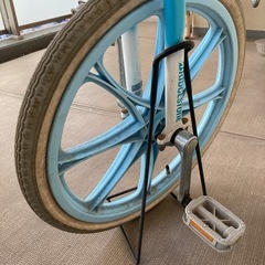 一輪車(20インチ)&スタンド　引き取り限定　の画像
