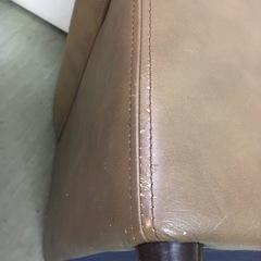レザー調オットマンの画像