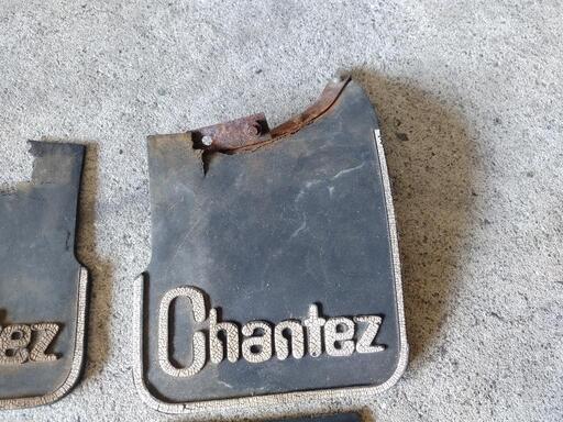 確認 マツダ シャンテ マッドフラップ他 バイザー 純正マッドフラップ取付