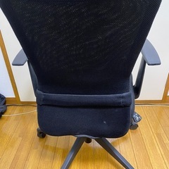 オフィスチェアの画像