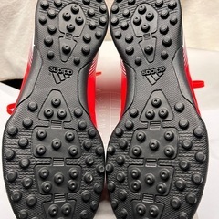 サッカー　フットサル　アディダス　トレーニングシューズ  サイズ230の画像
