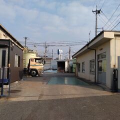 【富士珪曹株式会社　広島工場】〈製造スタッフ〉年間休日127日/昇給・賞与制度完備/ワークライフバランス充実の製造スタッフ募集の画像