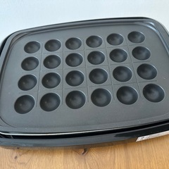 アイリスオーヤマ　ホットプレート たこ焼きプレート 焼肉プレート　　の画像
