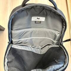 （中古品、ファスナーが壊れています）Aer Fit Pack 2  リュックサック (欲しい方は、引っ越しますのでお早めにご連絡ください)の画像