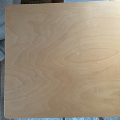 ダイニングテーブルの画像