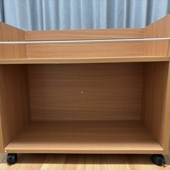 キャスター付き押し入れラックの画像