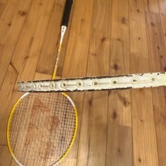 【2本SET】YONEX GR-404 バドミントンラケット ヨネックスの画像
