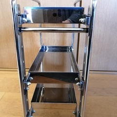 お値下げしました！美品！シンク下 スライドラック (幅20cm 棚3段) ステンレス棚　隙間収納　の画像