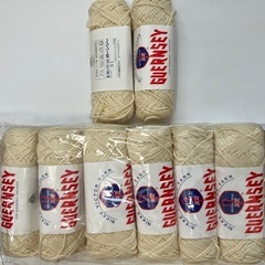 中古　毛糸玉　生成り色の画像