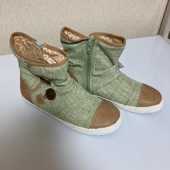 新品23.0   a.v.v