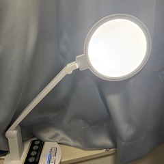 スタンド照明の画像